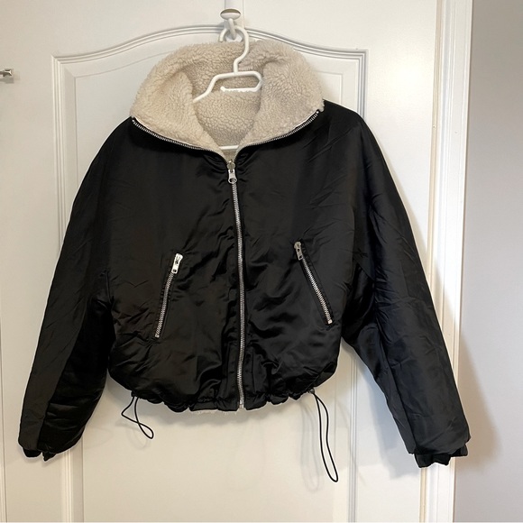 Madison The Label Aiden Reversible Jacket - Picture 9 of 9